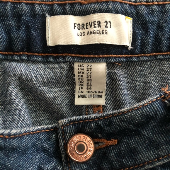 3 for $25‼️Distressed denim skirt - Picture 3 of 3